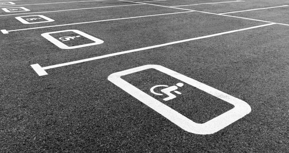 Sådan forvandler du din parkeringsplads til et højværdiareal – 3 modeller, der maksimerer værdi og bæredygtighed