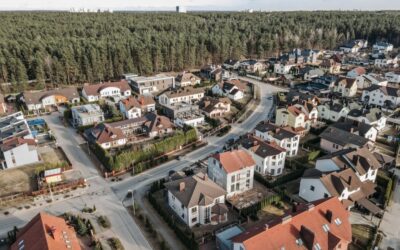 Kommunernes ret til at omklassificere private fællesveje og parkeringsindtægter